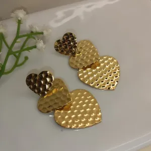 Brinco Três Corações chapados Banhado a Ouro