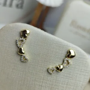 Brinco Ear Cuff de Coração Cravejado a Ouro