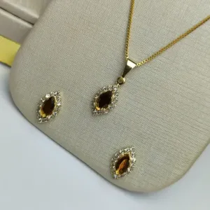 Conjunto Cecília Zirconia Safira Banhado a Ouro