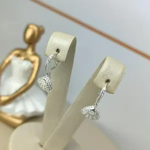 Argola Emiliana Banhado a Prata