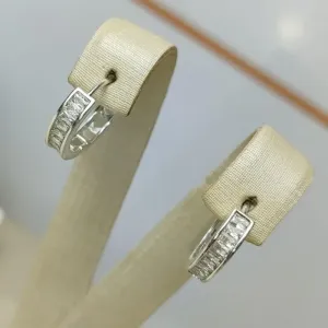 Argola Íngrid Banhada a Prata