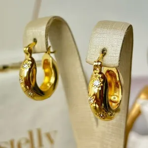 Argola com Estrelinhas Banhado a Ouro