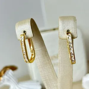 Argola Oval Cravejada G Banhada a Ouro