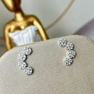 Brinco Ear Cuff Banhado a Prata