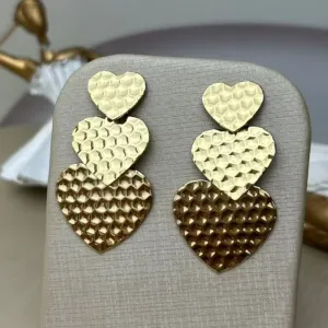Brinco Três Corações chapados Banhado a Ouro