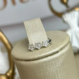 Piercing Fake Estrelinha Cravejada Banhado a Ouro