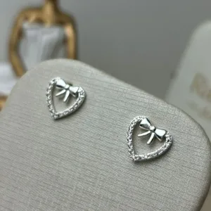 Brinco Coração com Laço