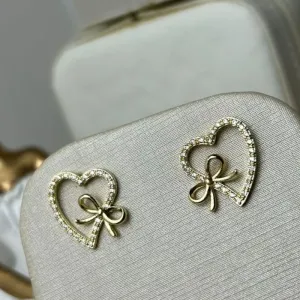 Brinco Coração Com Laço