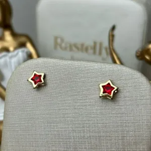 Brinco Estrela Vermelho Banhado a Ouro