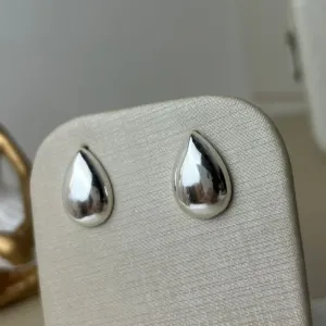 Brinco Gota Alta Fusão Banhado a Prata