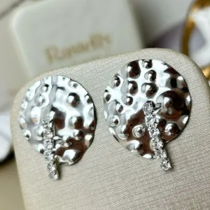 Brinco Chão Lunar Com Zircónio Banhado a Prata