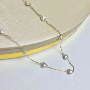 Choker Pérolas Corações Banhada a Ouro