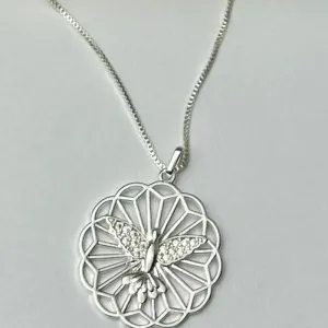 Colar Espirito Santo