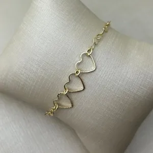 Pulseira Corações Banhada a Ouro