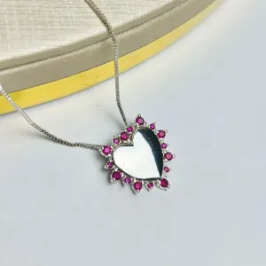 Colar De Coração Cravejado Rosa Banhado a Prata