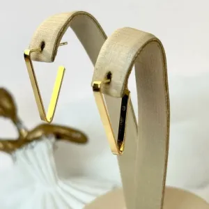 Brinco Triangular Banhado a Ouro M