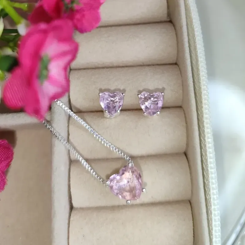 Conjunto de Coração Zirconia Rose Banhado a Prata