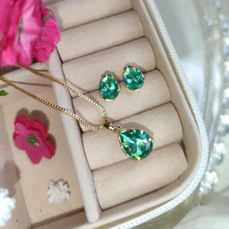 Conjunto Gota em Zirconia Turmalina Banhada a Ouro