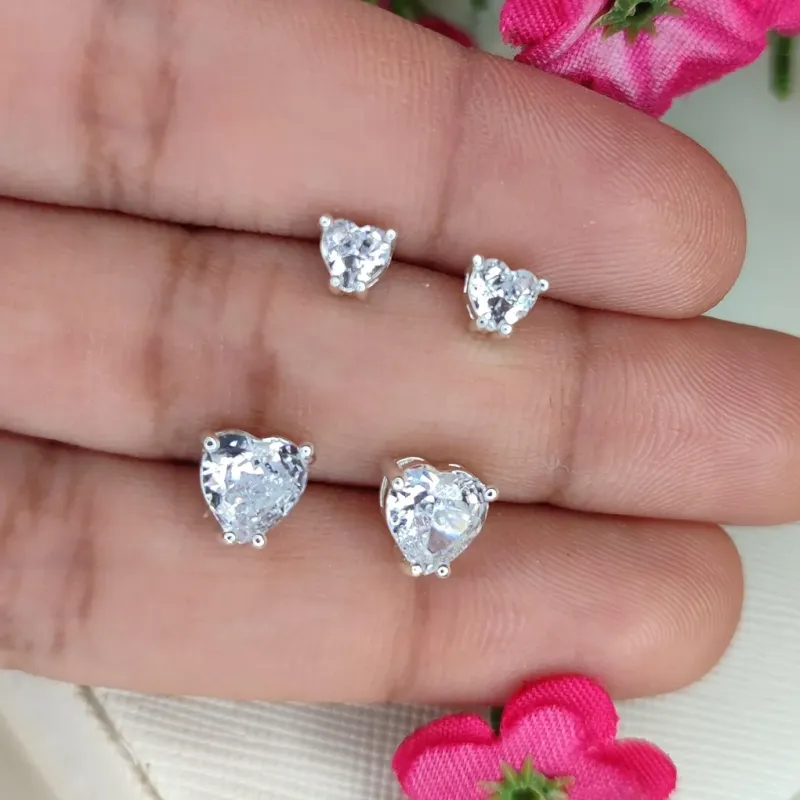 Brinco  Duplo Coração em Zirconia Banhado a ouro