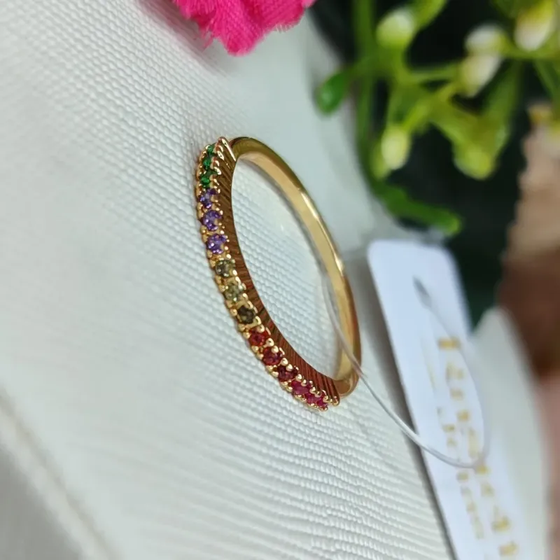 Anel Zircônias Color Fino Banhado a Ouro