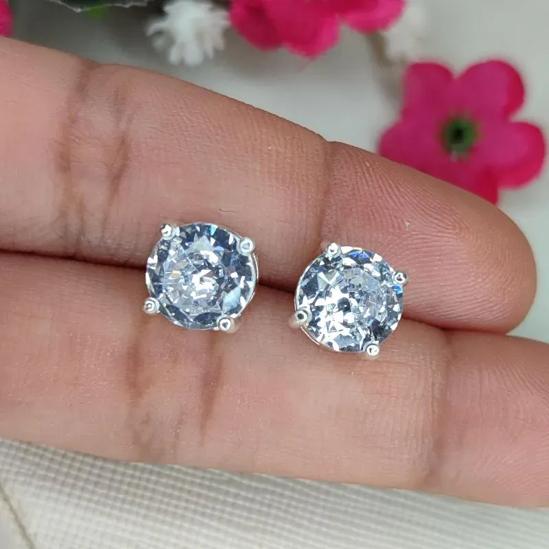 Brinco Ponto Luz Zirconia Cristal Banhado a Prata