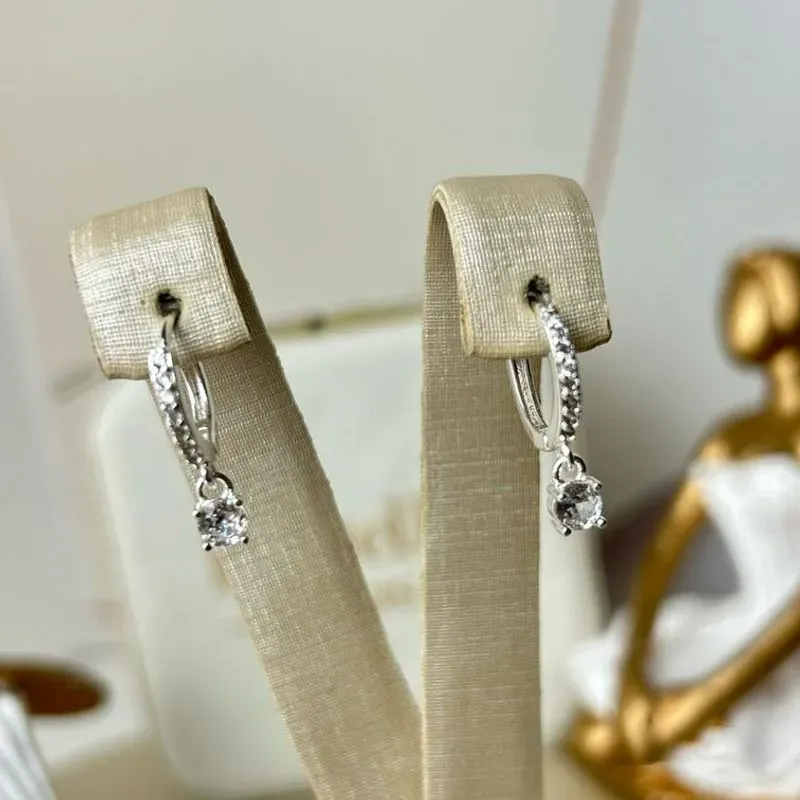 Argola Cristal Cravejada Banhado a Prata