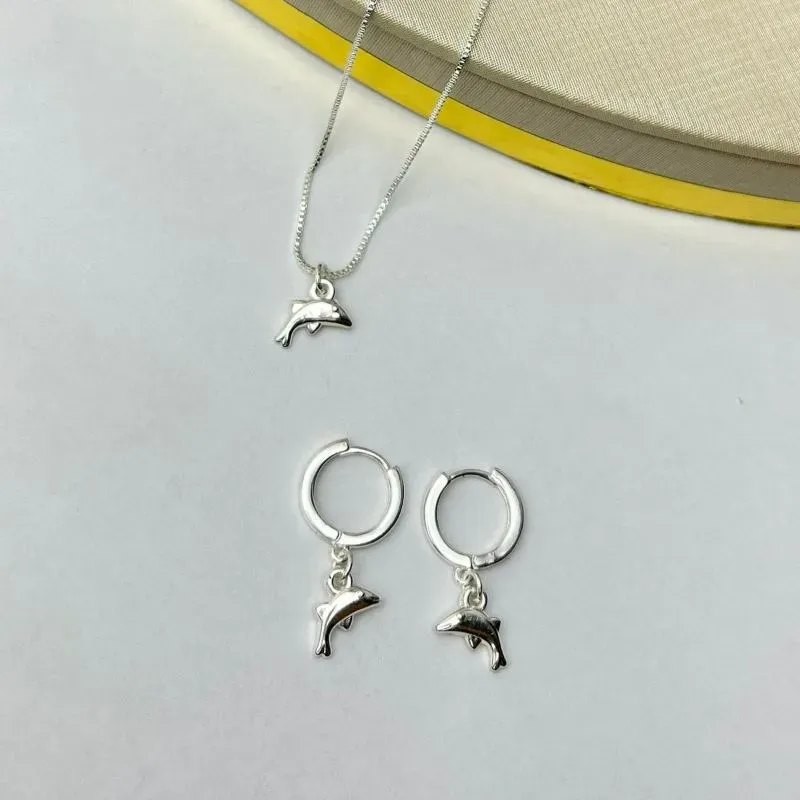 Conjunto Golfinho Liso Banhado a Prata