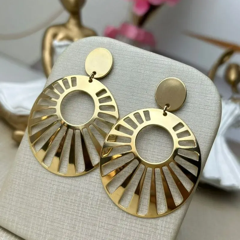 Brinco Melina Banhado a Ouro