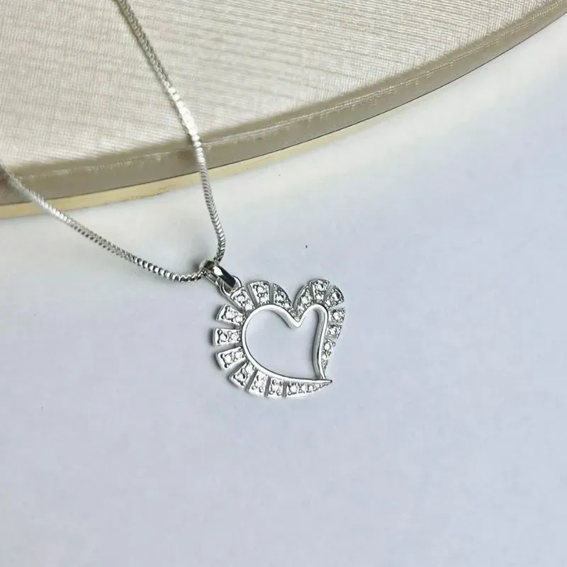 Colar De Coração Zirconia Banhado a Prata