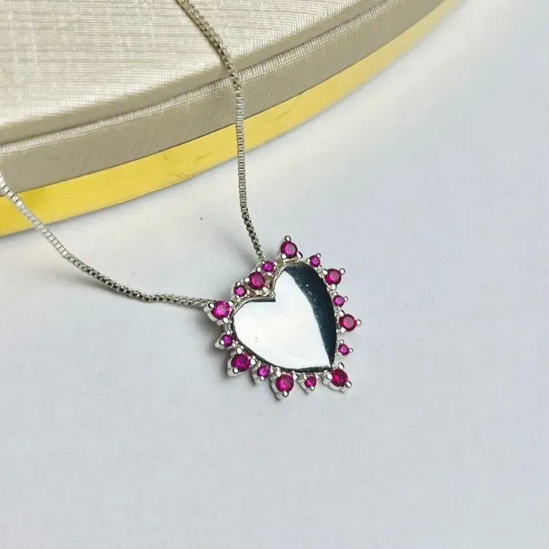 Colar De Coração Cravejado Rosa Banhado a Prata