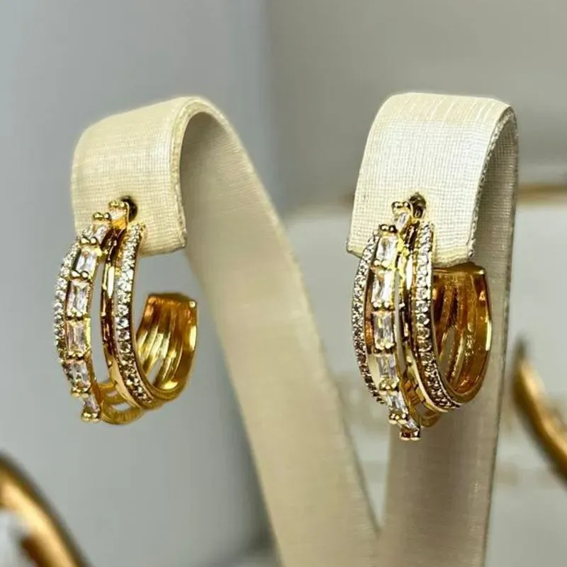 Brinco Aros Cravejado Banhado à Ouro