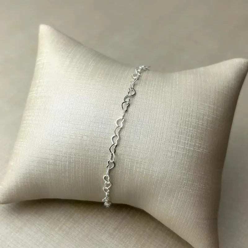Pulseira De Elos De Coração Banhado A Prata
