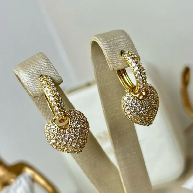 Argola Coração Cravejada Banhada a Ouro
