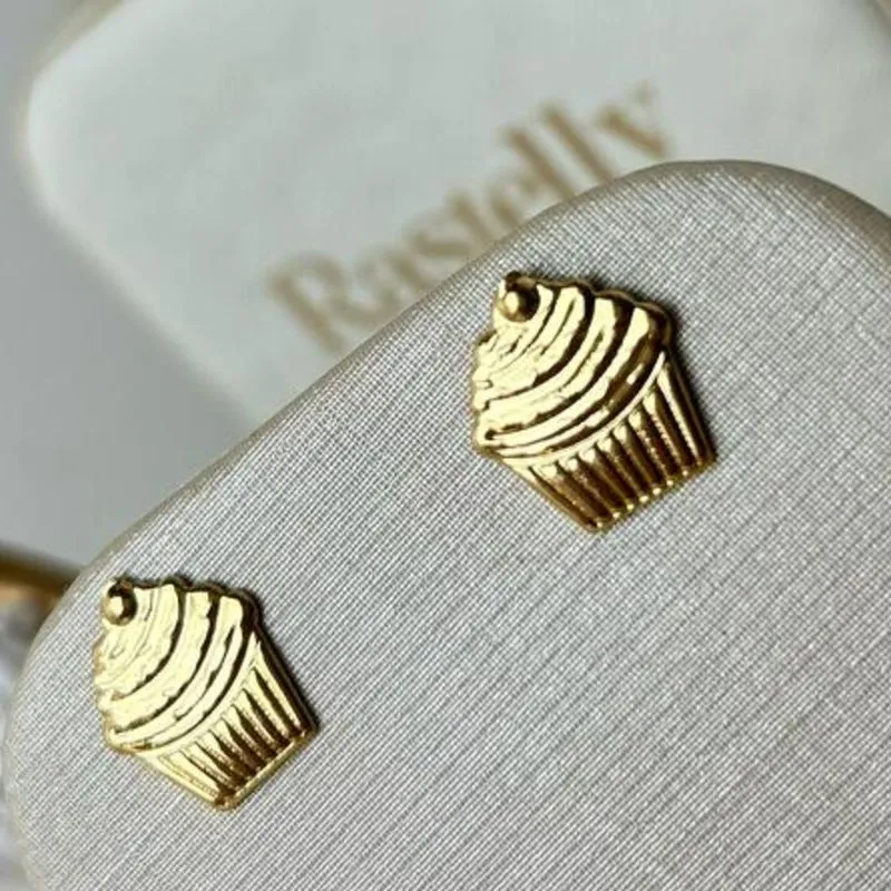 Brinco Cupcake Banhado a Ouro