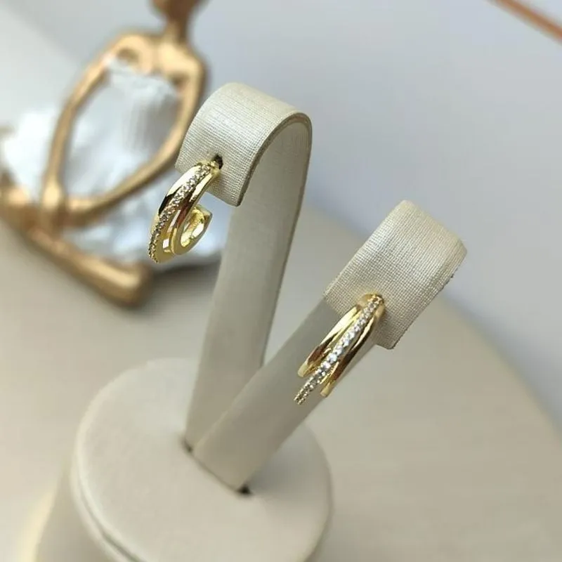 Brinco Elisângela Cristal Banhado a Ouro