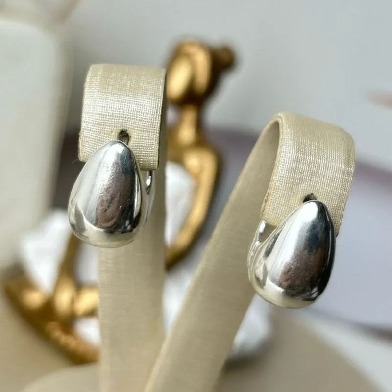 Argola Gota banhado a Prata