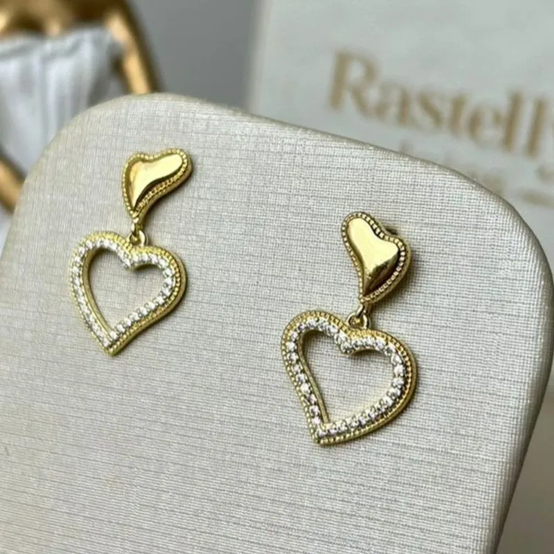 Brinco Coração Banhado a Ouro