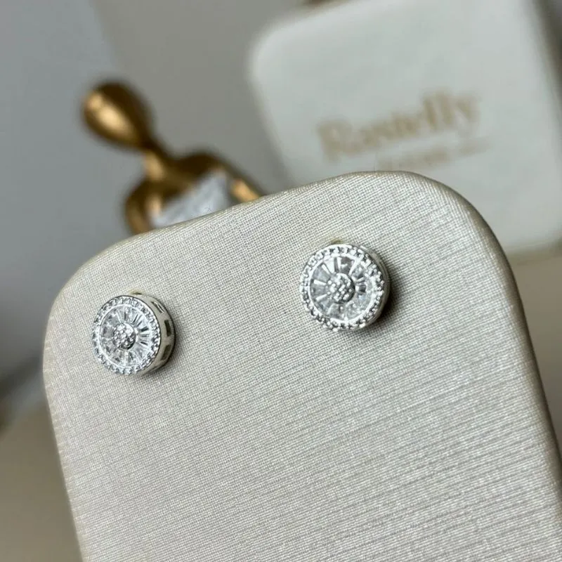 Brinco Cravejado Pequeno