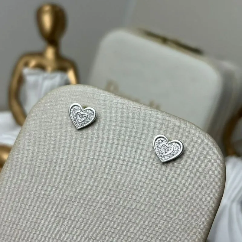 Brinco De Coração Todo De Zircônia Em Prata