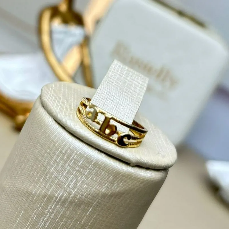 Anel ABC de Formatura Vazado Banhado a Ouro