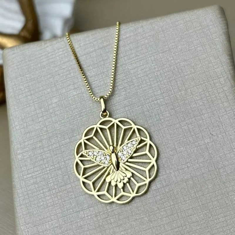 Colar Espirito Santo