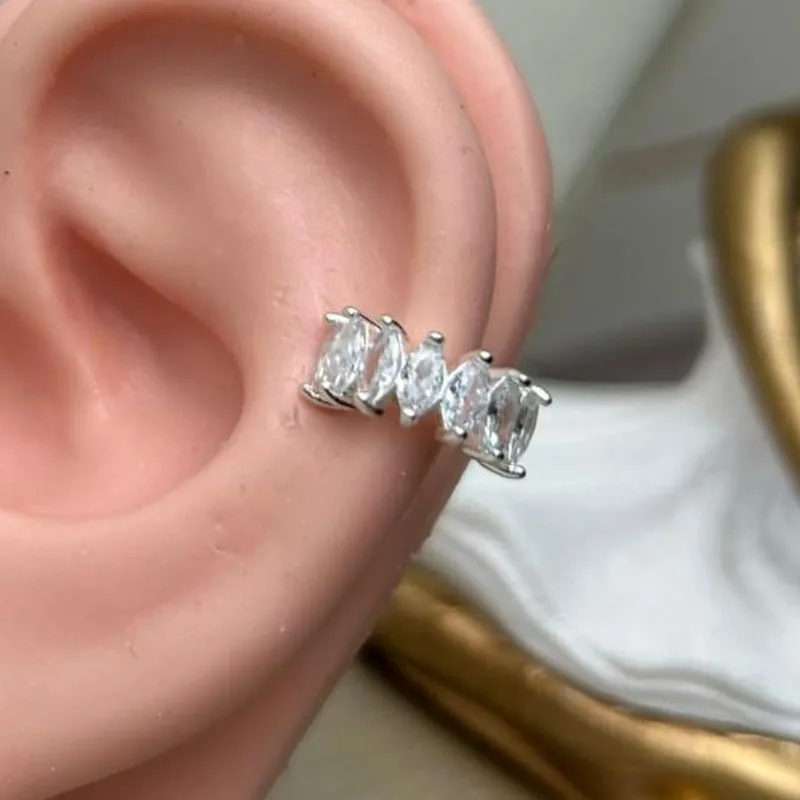 Piercing Fake Cravejadas  Banhado a Prata