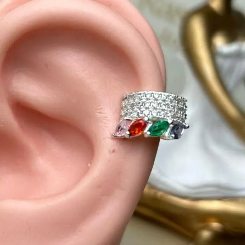 Piercing  Fake Cravejado Banhado a Prata