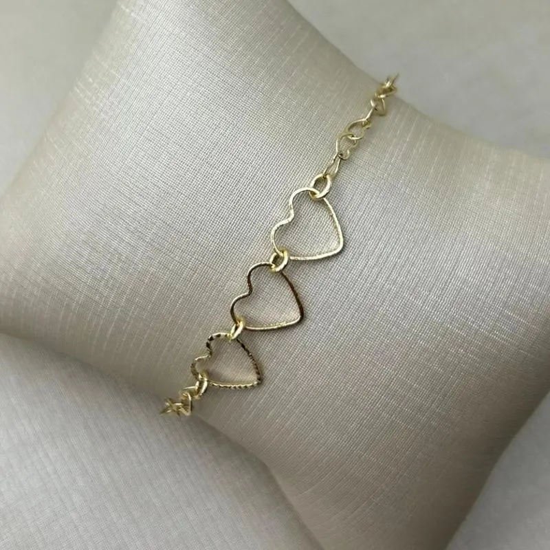 Pulseira Corações Banhada a Ouro